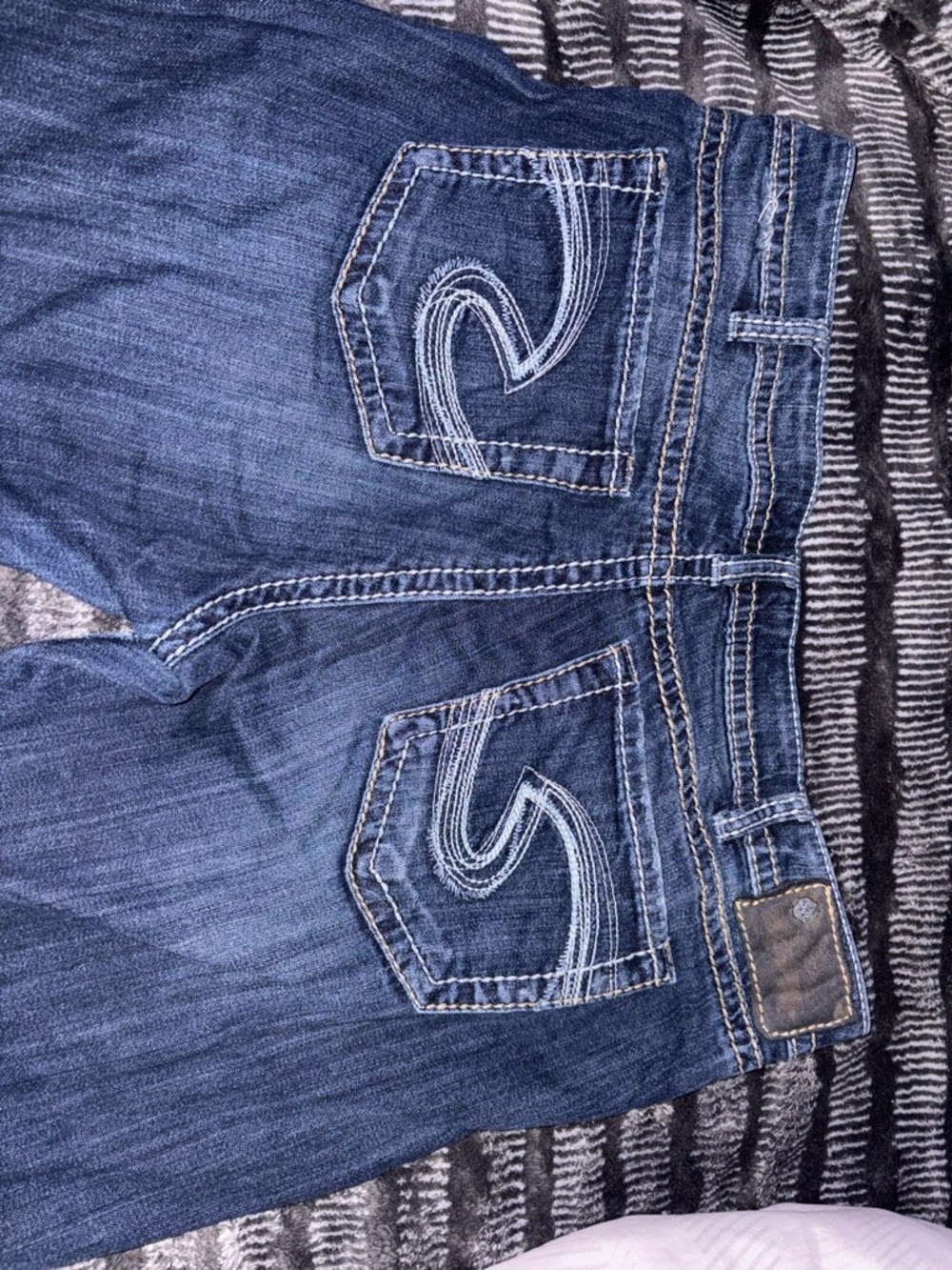 Silver jeans 34x33
